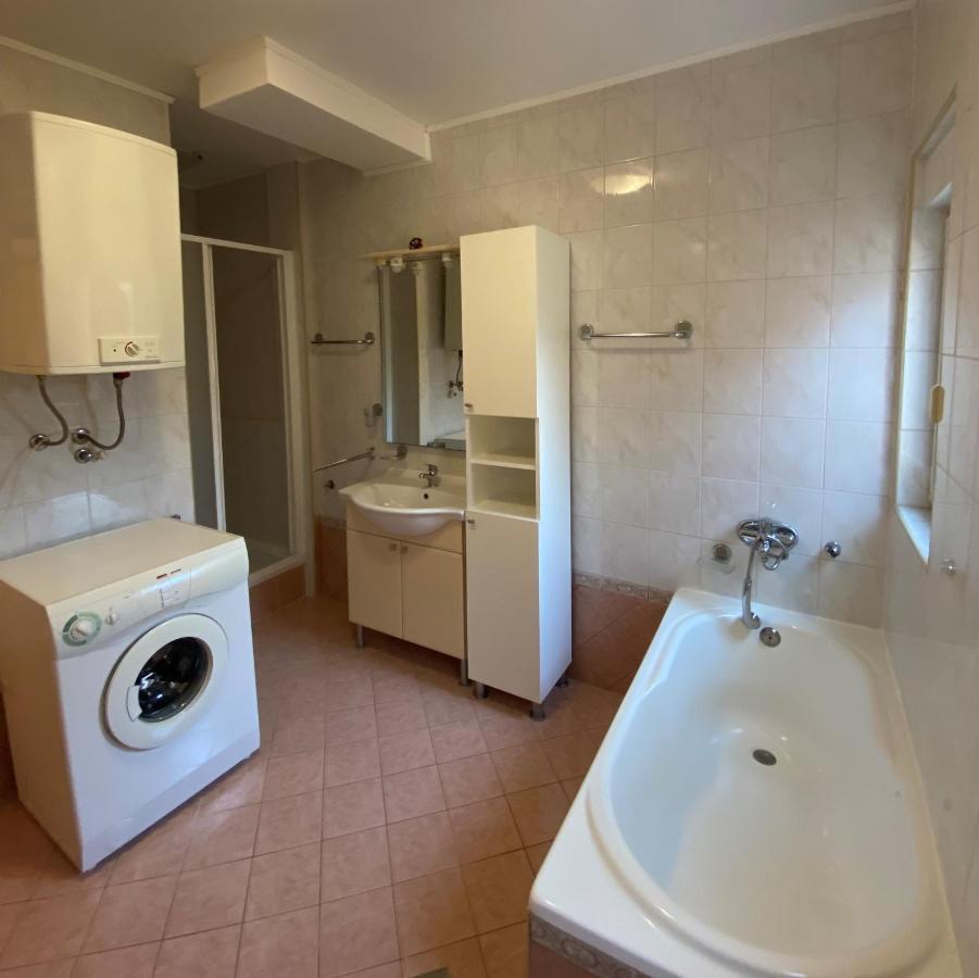 App Ratkovic Apartment Novi Vinodolski Exterior foto